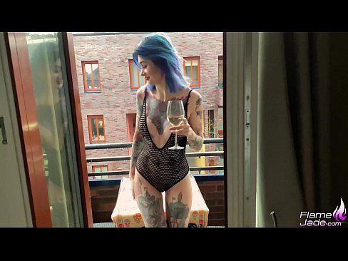 ❤️ Vajzë e jashtëzakonshme që thith me grykë dhe ndyhet me pasion nën qiellin e hapur Video porno në sq.yourxxxvideos.ru ☑